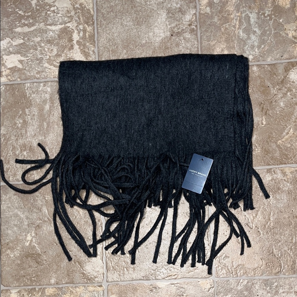 **Last chance!** NWT Lucky Brand Charcoal Fringe Scarf
